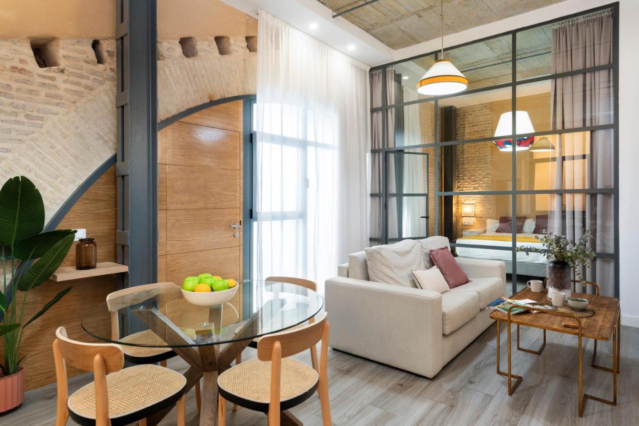Suites Maestranza - Herreria By Magno Apartments セビリア エクステリア 写真
