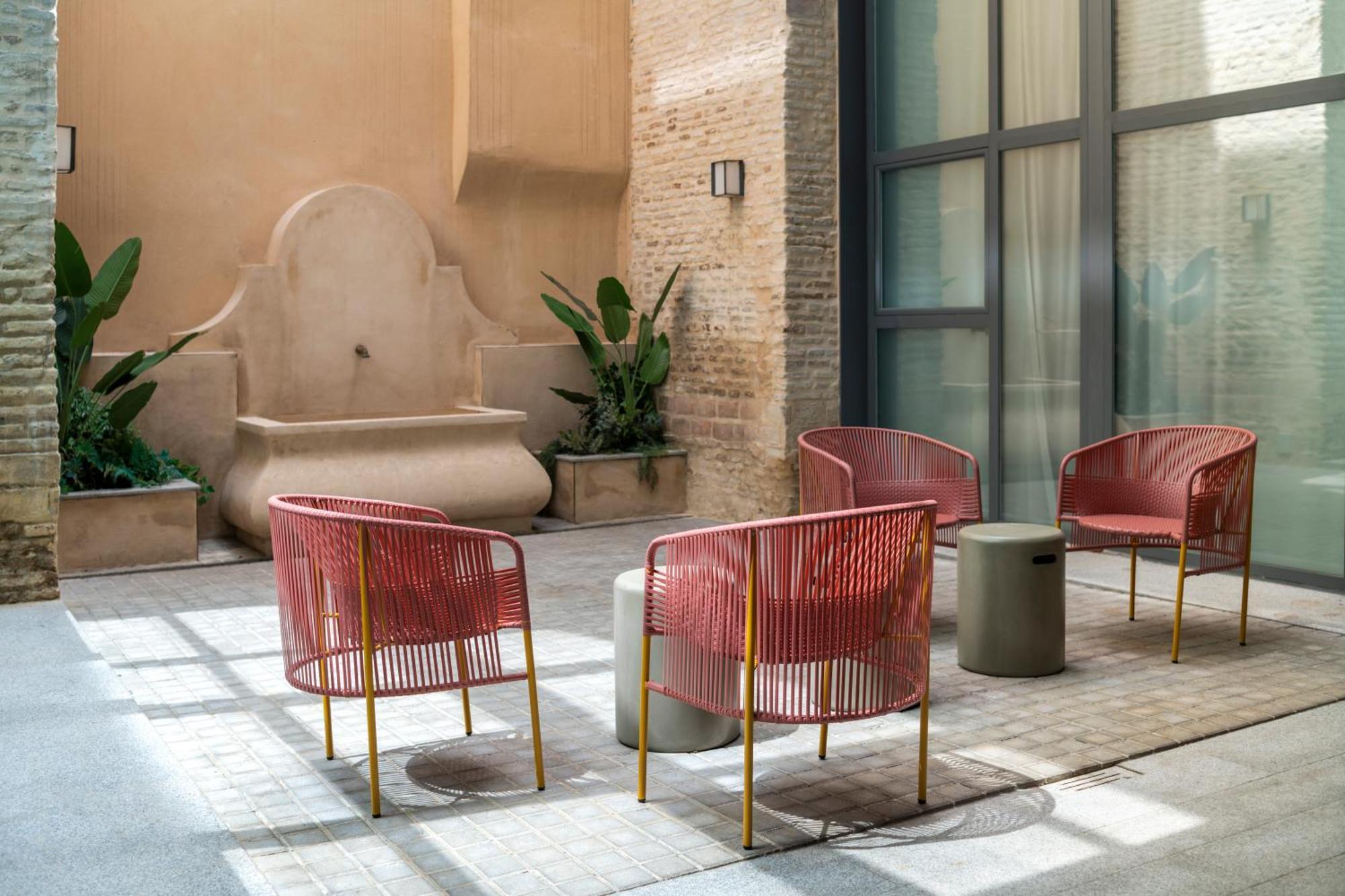 Suites Maestranza - Herreria By Magno Apartments セビリア エクステリア 写真