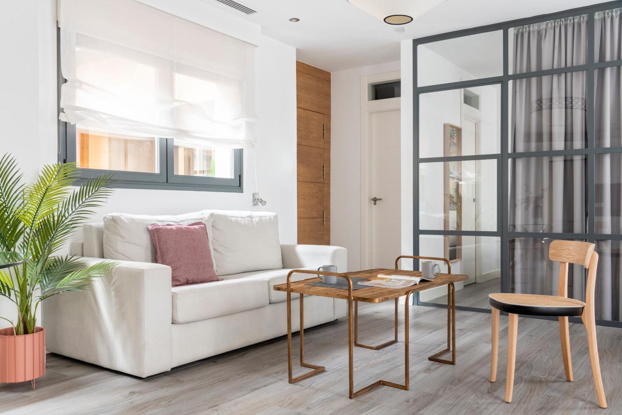 Suites Maestranza - Herreria By Magno Apartments セビリア エクステリア 写真